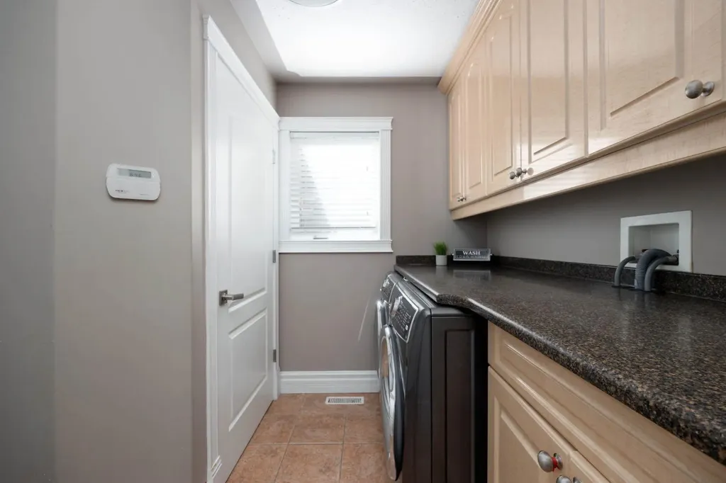 327 Williams Drive Fort Mcmurray AB T9K2A9