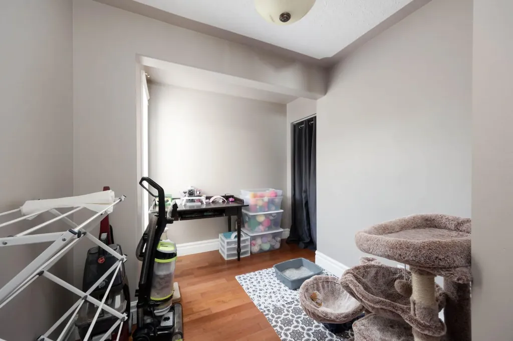 327 Williams Drive Fort Mcmurray AB T9K2A9
