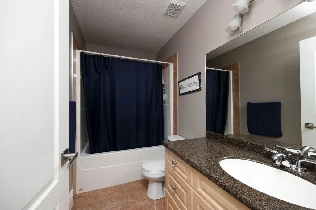 327 Williams Drive Fort Mcmurray AB T9K2A9