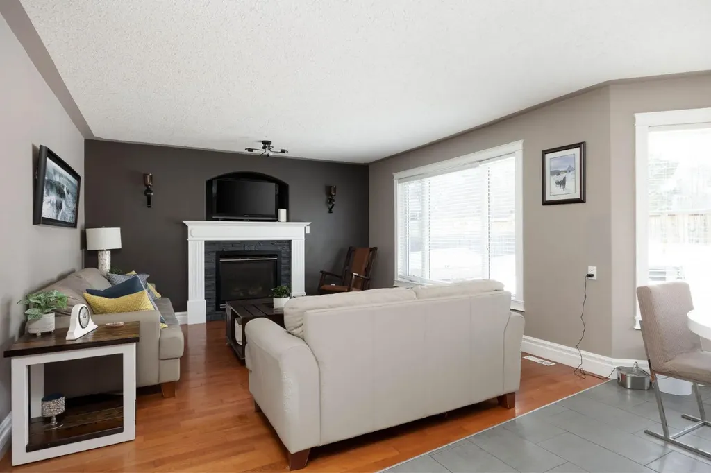 327 Williams Drive Fort Mcmurray AB T9K2A9