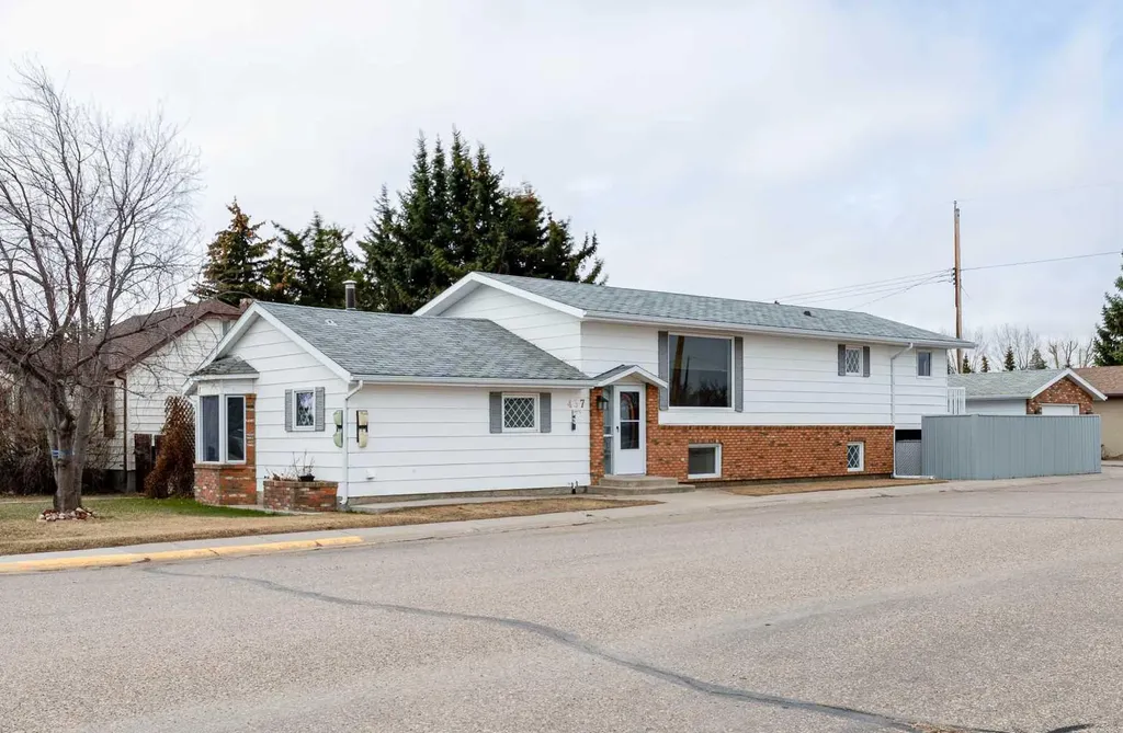437 Main Street Milk River AB T0K 1M0