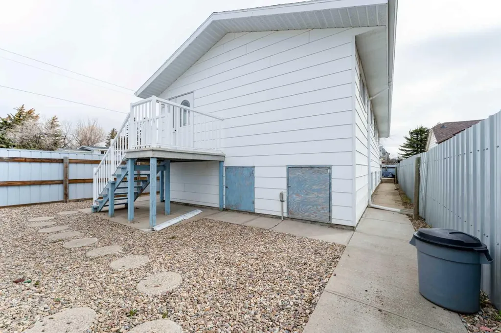 437 Main Street Milk River AB T0K 1M0