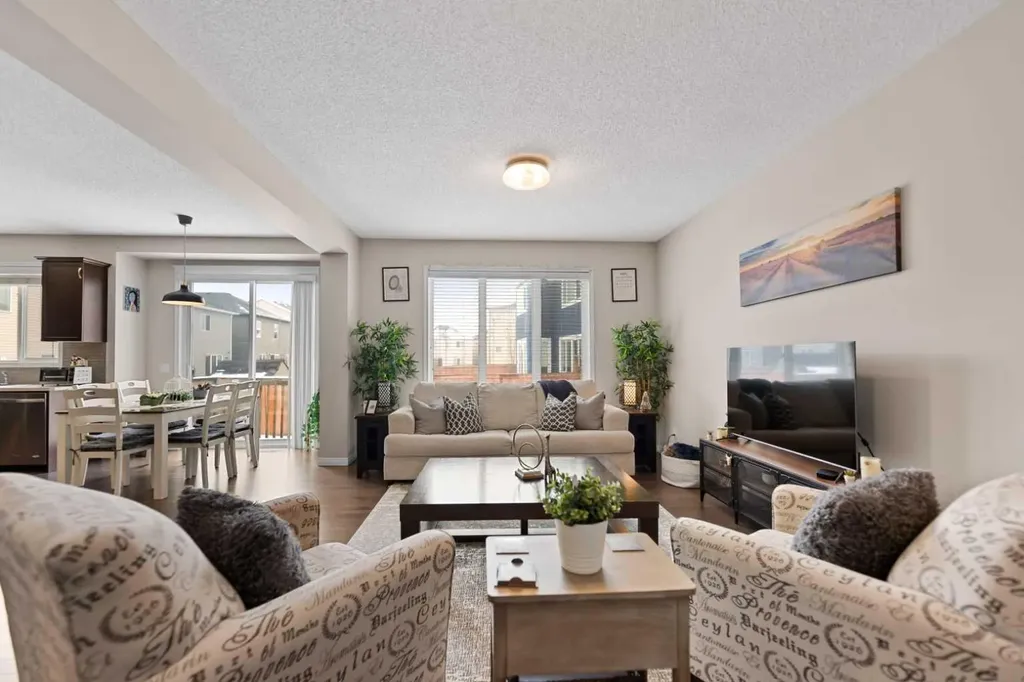 158 Cityscape Gardens NE Calgary AB T3N0M6