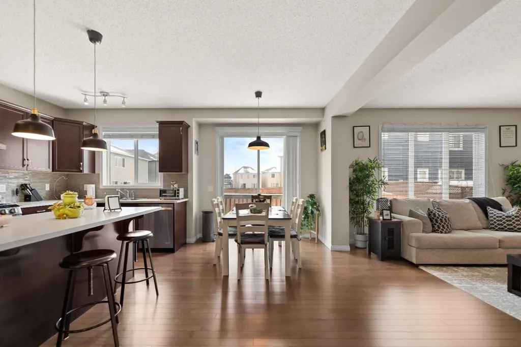 158 Cityscape Gardens NE Calgary AB T3N0M6