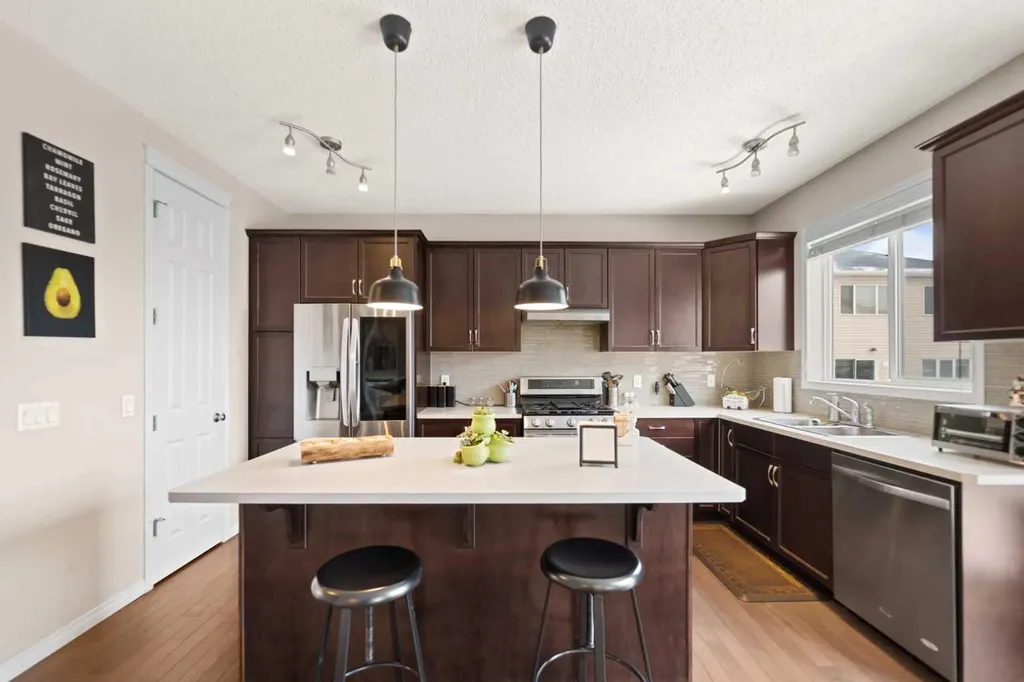 158 Cityscape Gardens NE Calgary AB T3N0M6
