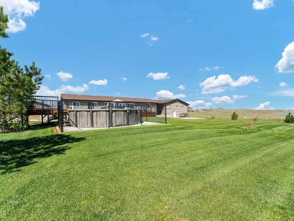 112004 Township Road 82a Rural Forty Mile No. 8 County Of AB T0K 0X0