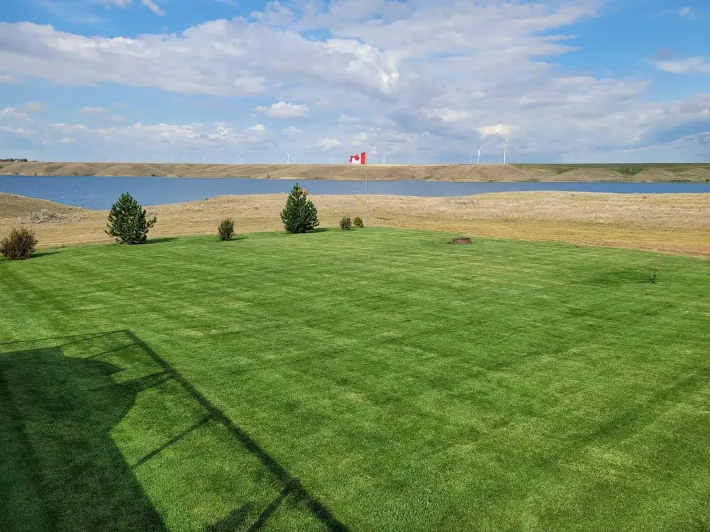 112004 Township Road 82a Rural Forty Mile No. 8 County Of AB T0K 0X0