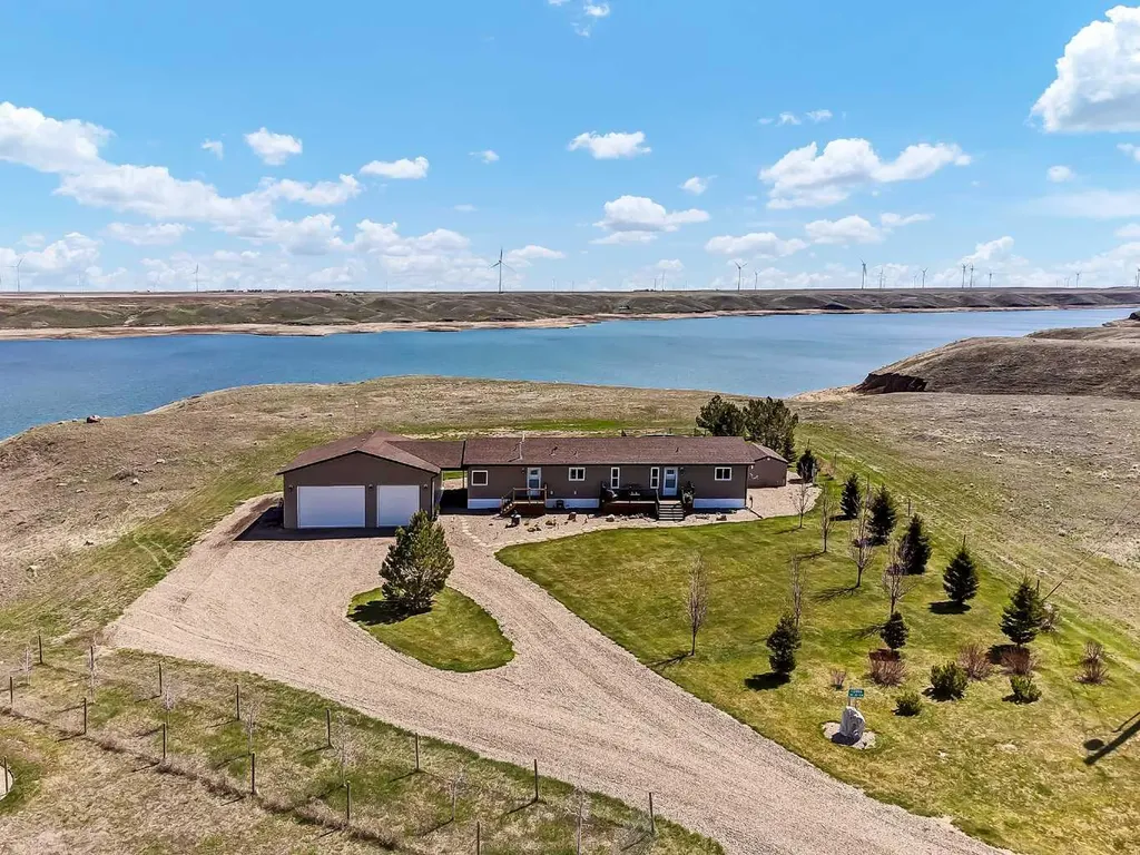 112004 Township Road 82a Rural Forty Mile No. 8 County Of AB T0K 0X0