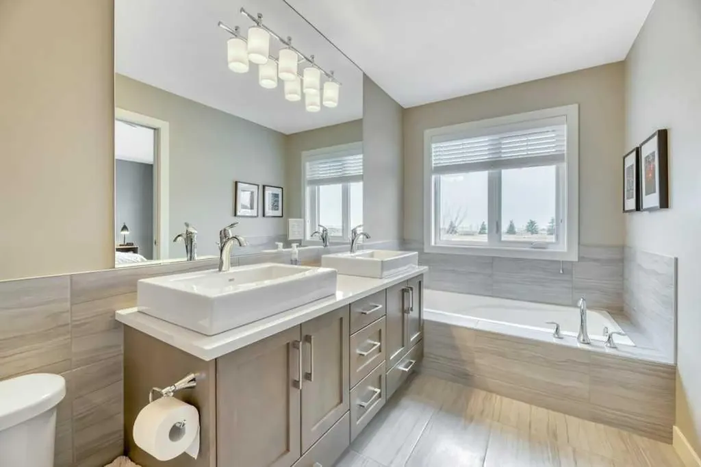 261 Wildrose Drive Strathmore AB T1P 0H4