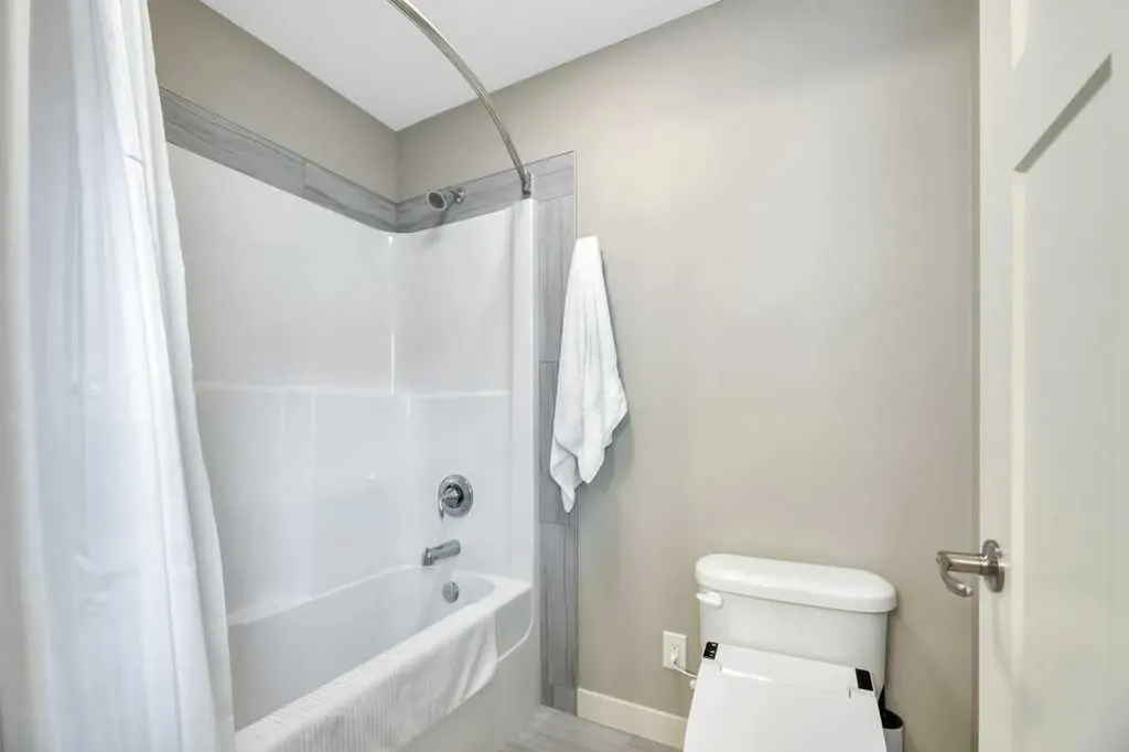 261 Wildrose Drive Strathmore AB T1P 0H4