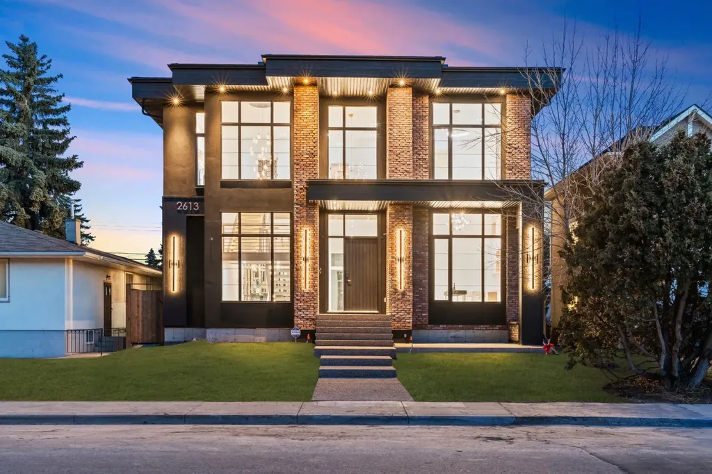 2613 6 Avenue NW Calgary AB T2N 0X8