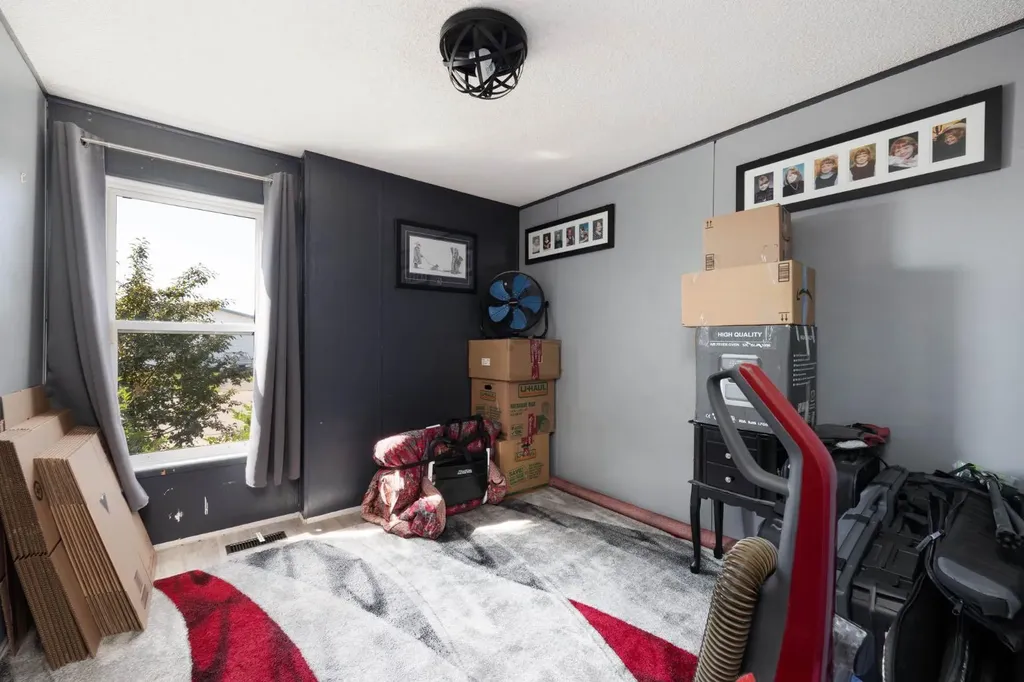 163 Cree Lane Fort Mcmurray AB T9L1Y5