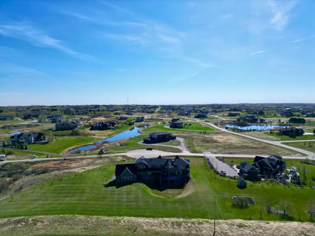 88 Willow Creek View Rural Rocky View County AB T3R0K3