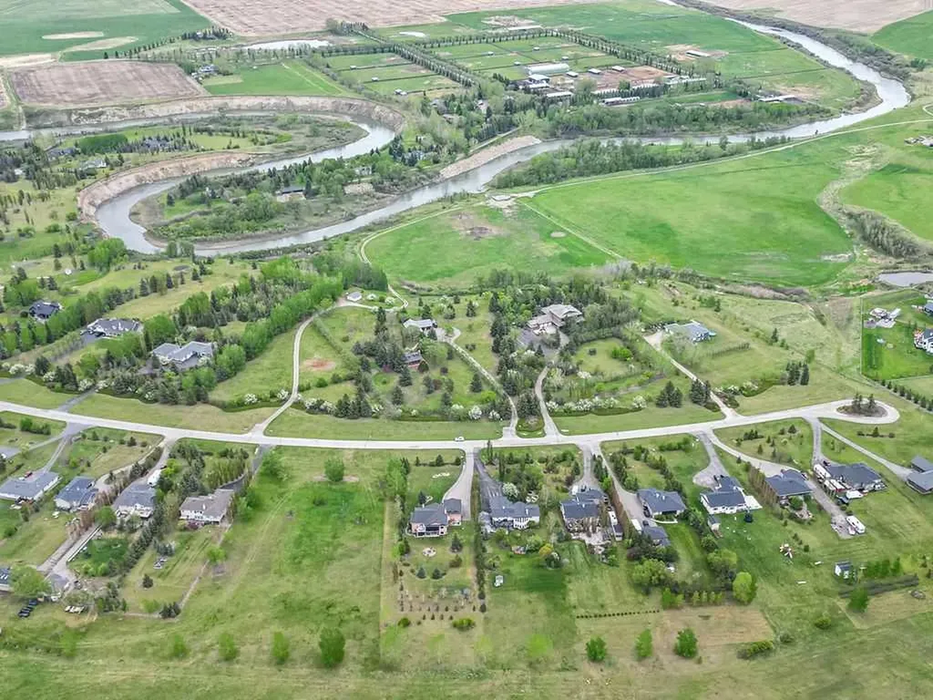 48 Silvertip Drive Rural Foothills County AB T1V 1Z2