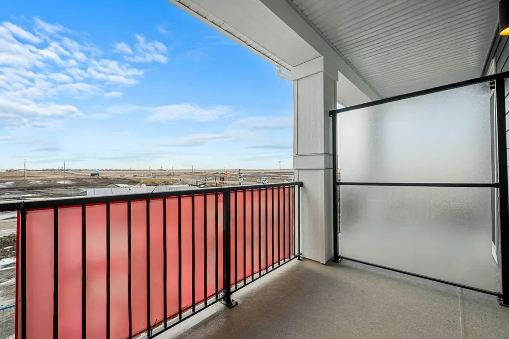 285 Chelsea Court Chestermere AB T1X 2W7