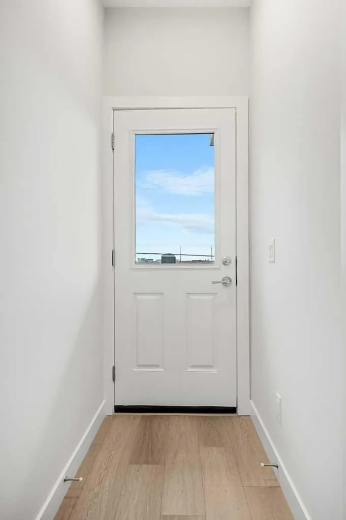 285 Chelsea Court Chestermere AB T1X 2W7