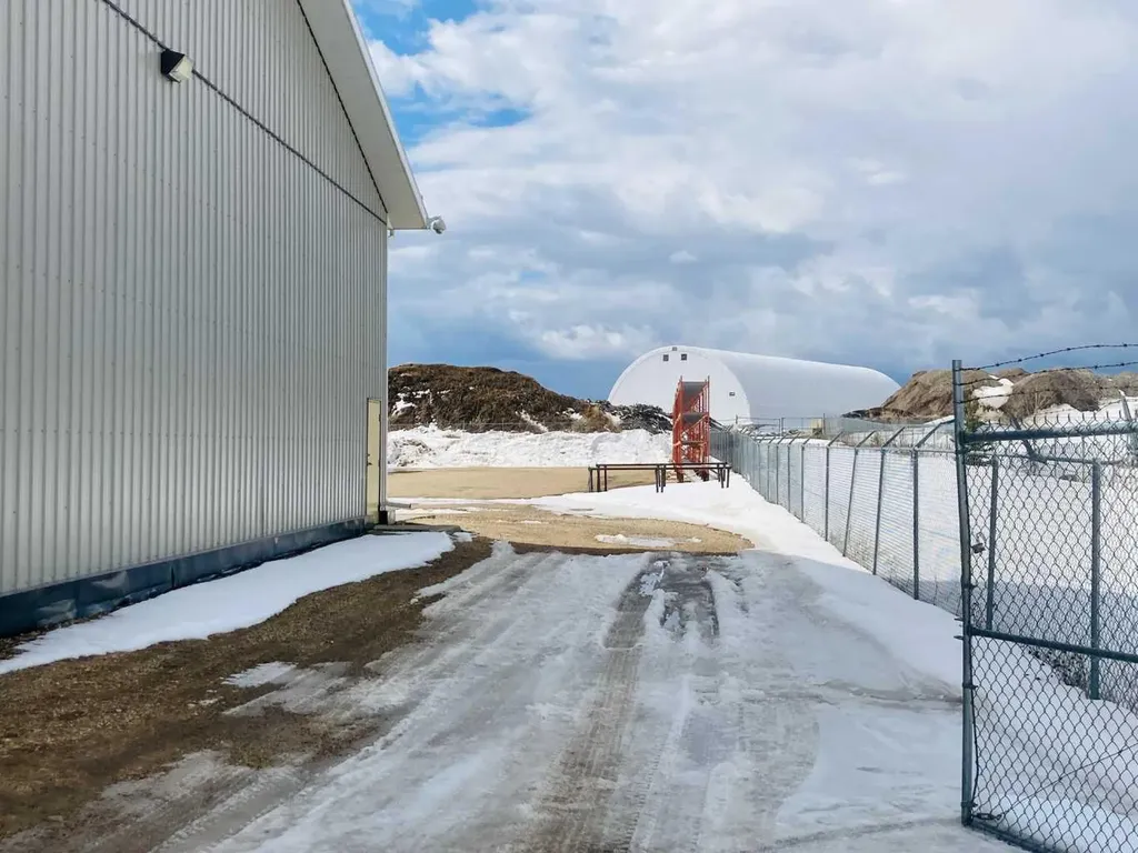 3430 33 Street Whitecourt AB T7S 0A2