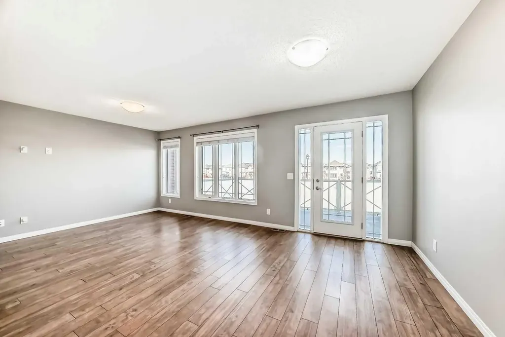 147 Windford Crescent SW Airdrie AB T4B4G4