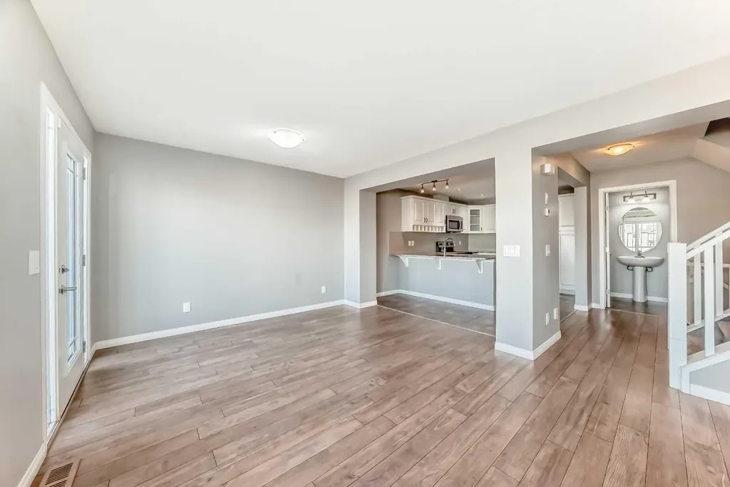 147 Windford Crescent SW Airdrie AB T4B4G4
