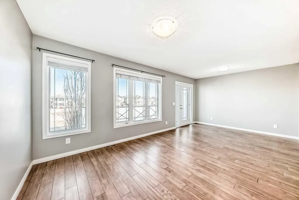 147 Windford Crescent SW Airdrie AB T4B4G4
