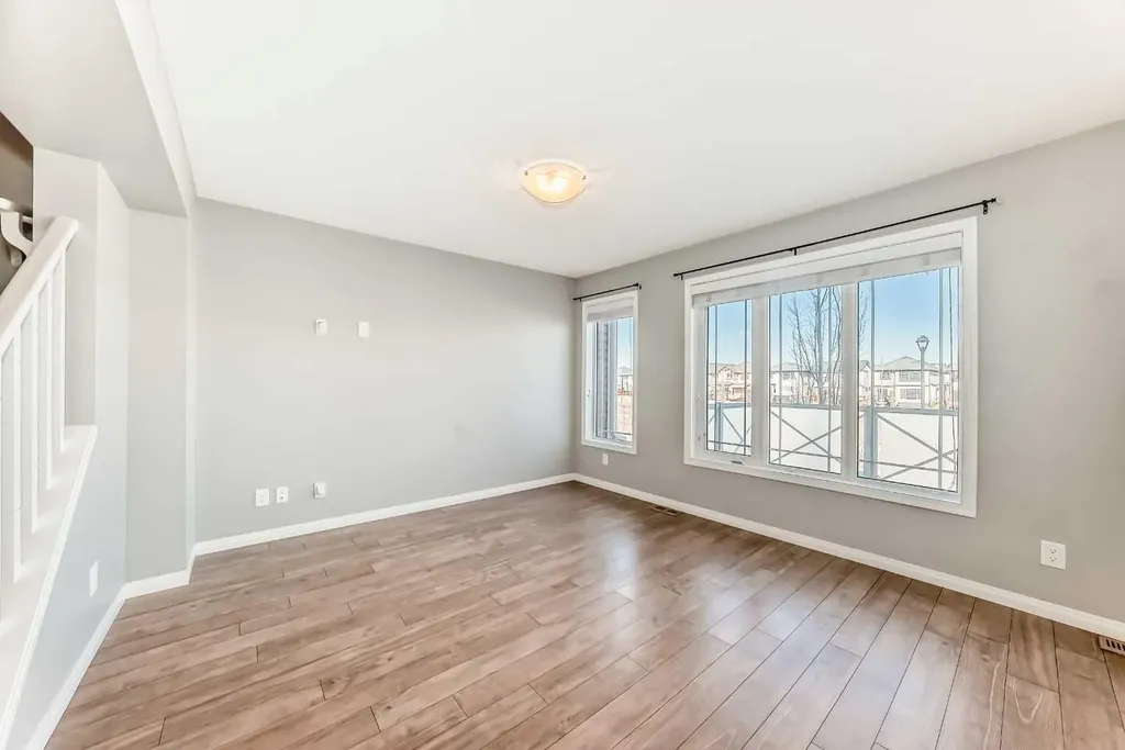 147 Windford Crescent SW Airdrie AB T4B4G4