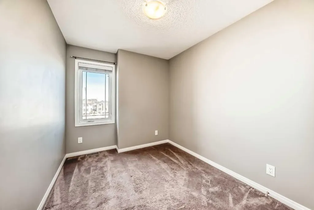 147 Windford Crescent SW Airdrie AB T4B4G4