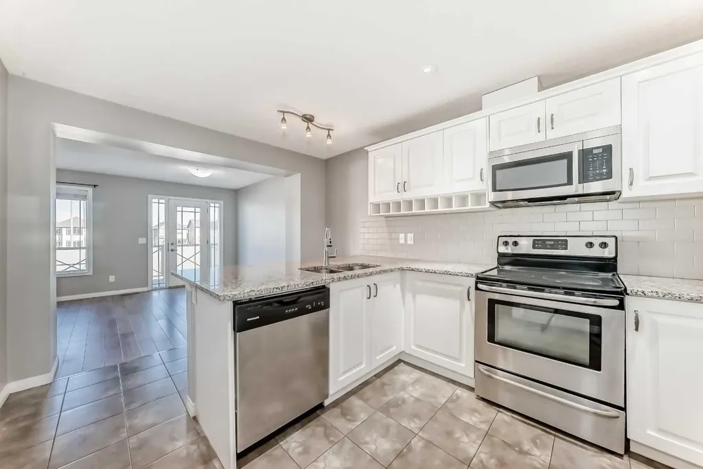 147 Windford Crescent SW Airdrie AB T4B4G4