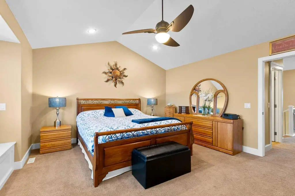 117 Kingsland Court SE Airdrie AB T4A 0E5