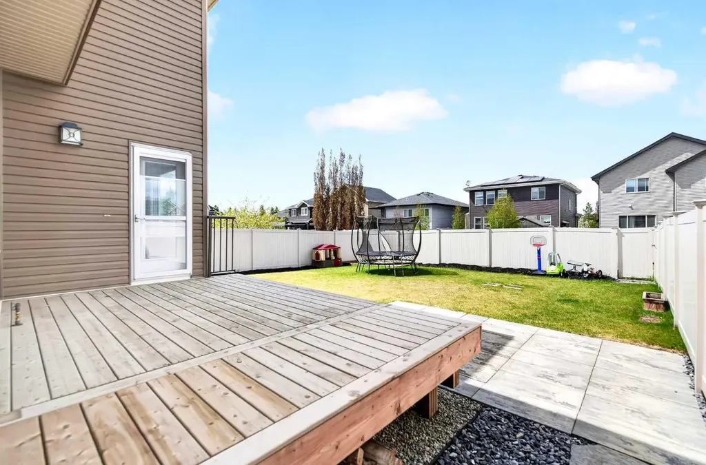 22 Caribou Crescent Red Deer AB T4P0T5