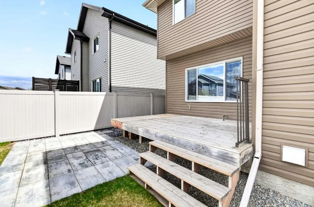 22 Caribou Crescent Red Deer AB T4P0T5