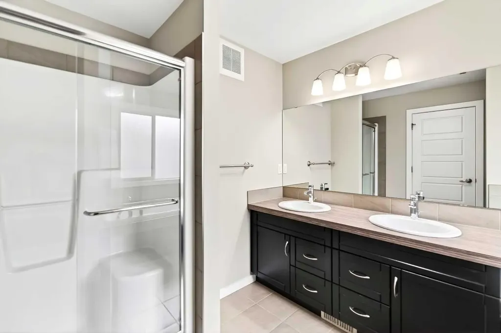 22 Caribou Crescent Red Deer AB T4P0T5