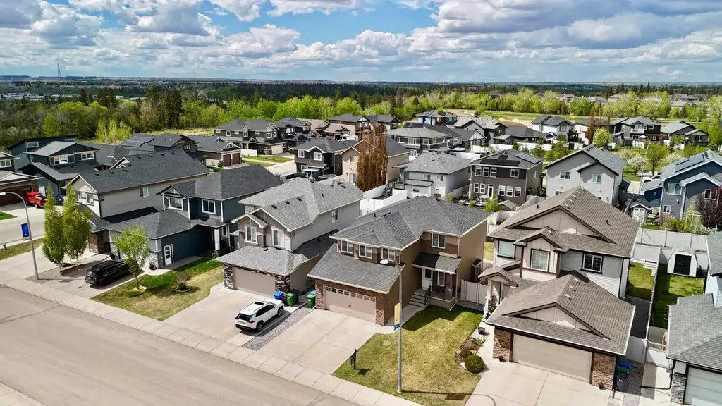 22 Caribou Crescent Red Deer AB T4P0T5