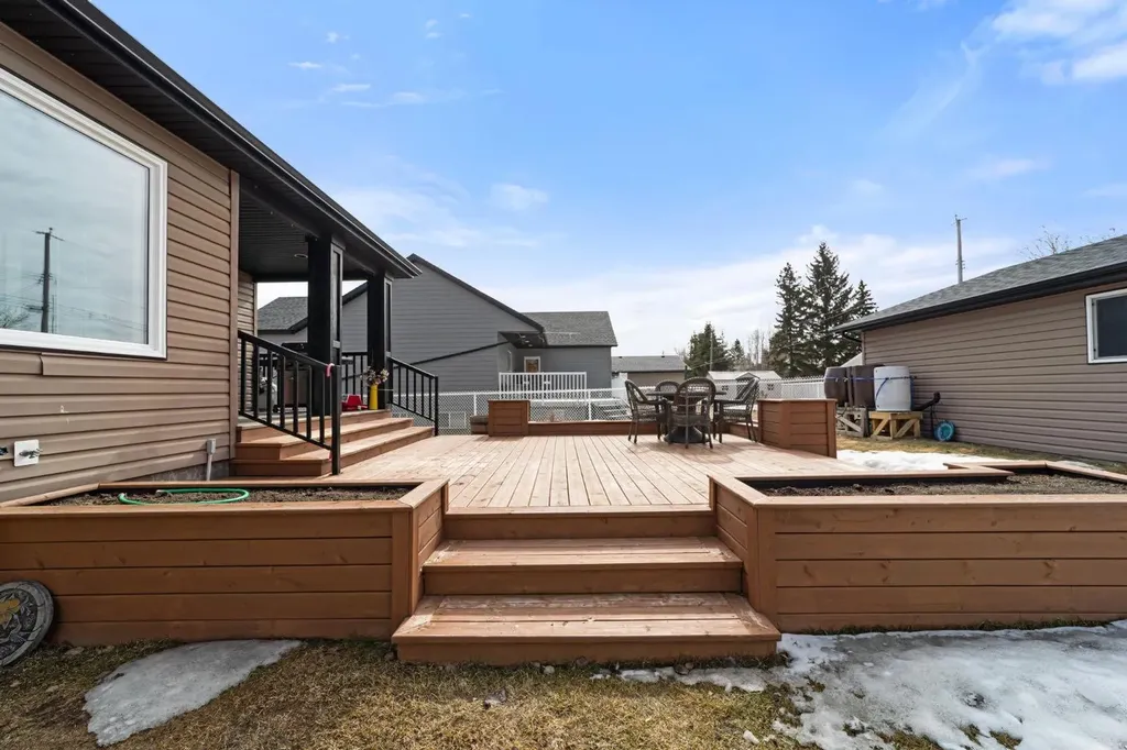 5331 55 Avenue Bashaw AB T0B 0H0