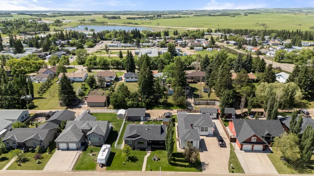 5331 55 Avenue Bashaw AB T0B 0H0