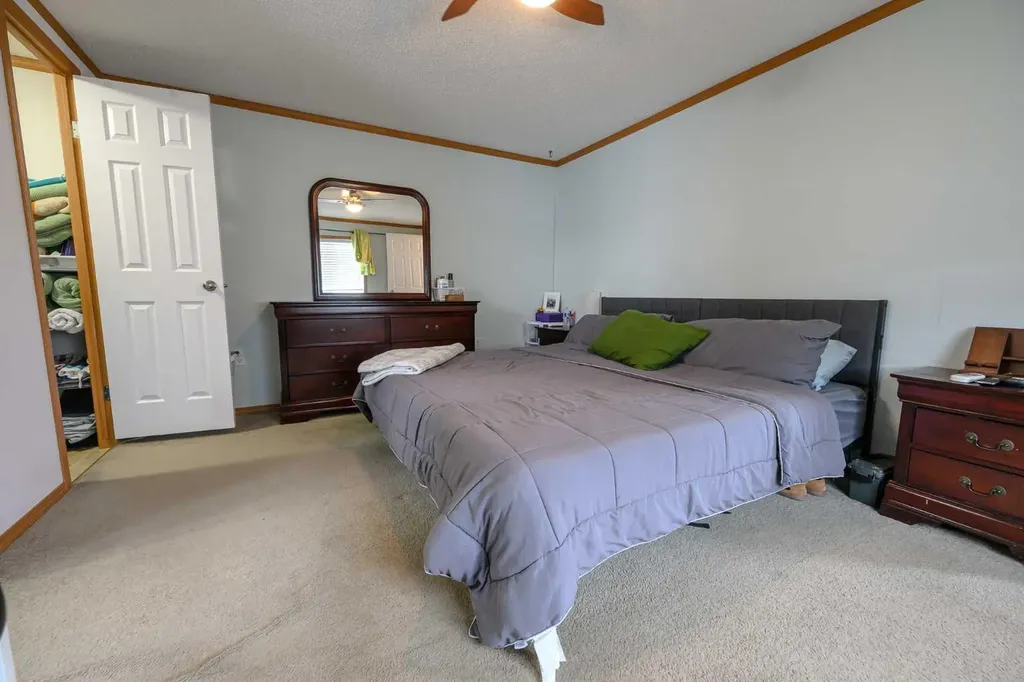 8714 88c Street Grande Prairie AB T8X0C5