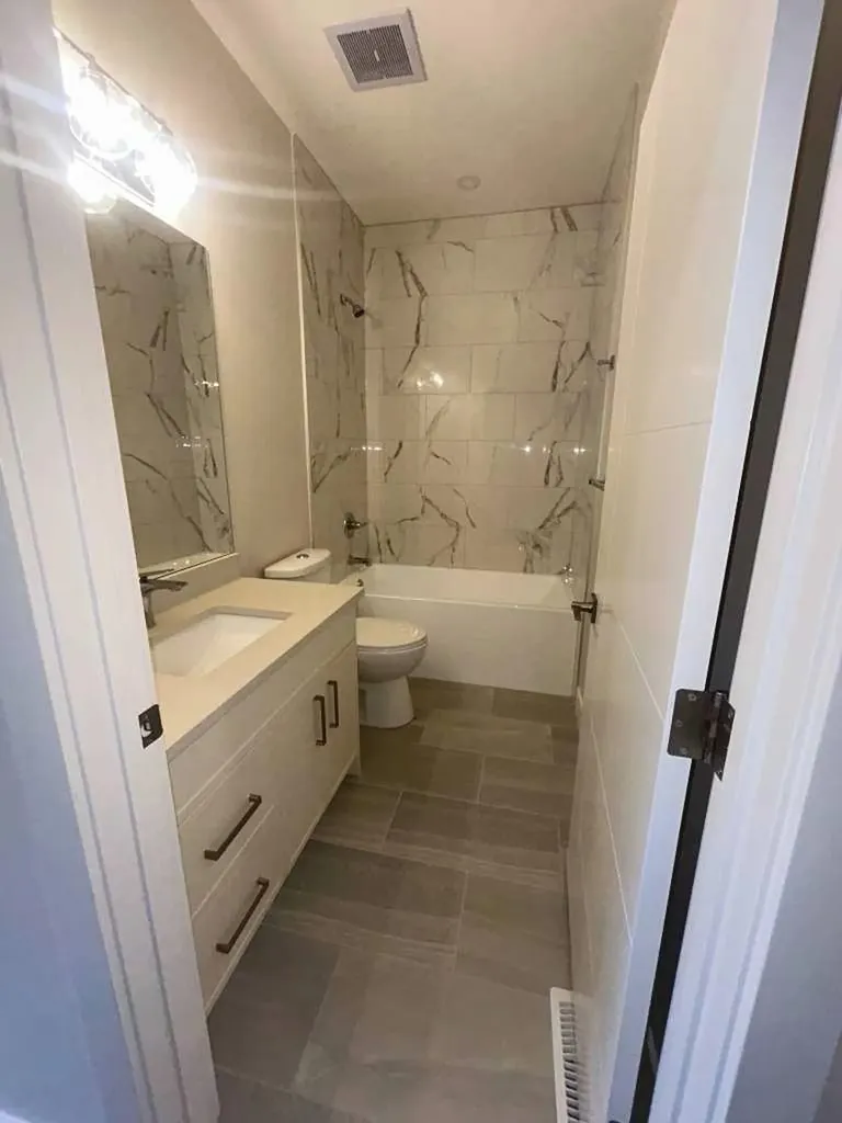 129 32 Avenue NE Calgary AB t2e2g6