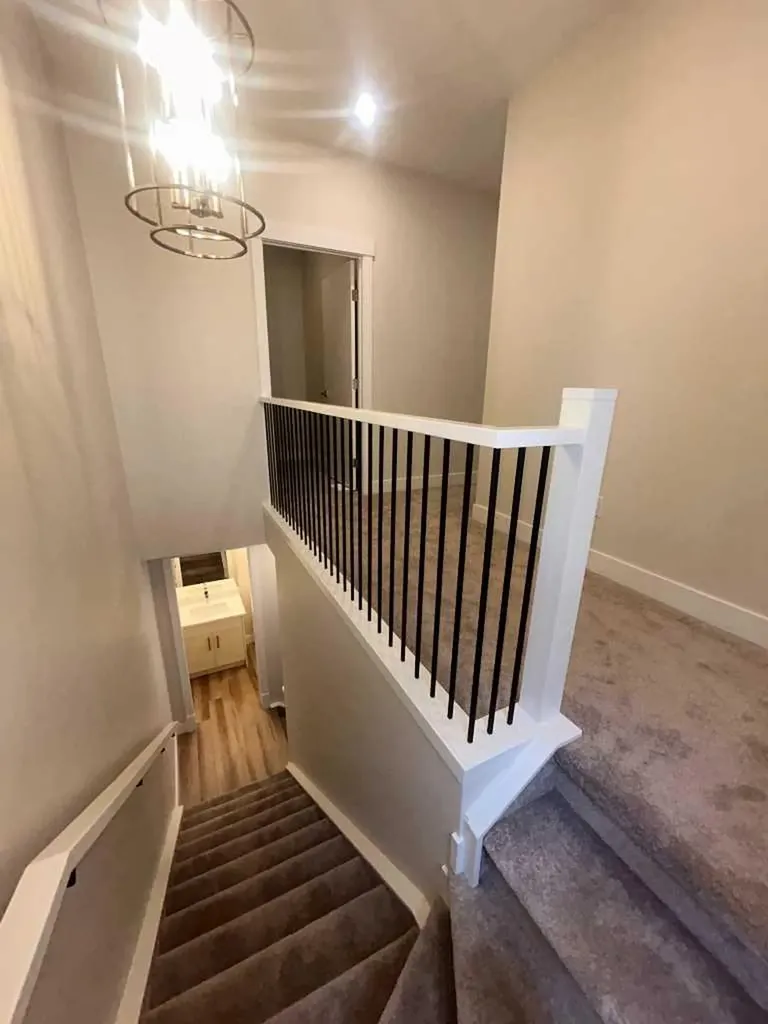 129 32 Avenue NE Calgary AB t2e2g6