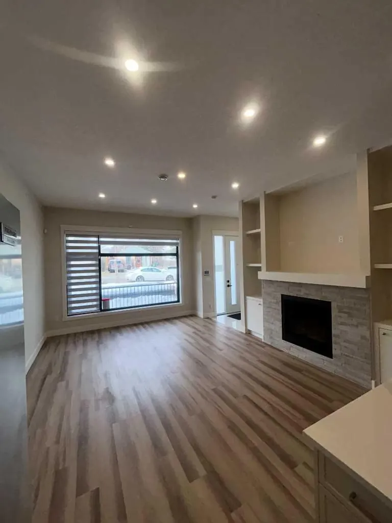 129 32 Avenue NE Calgary AB t2e2g6