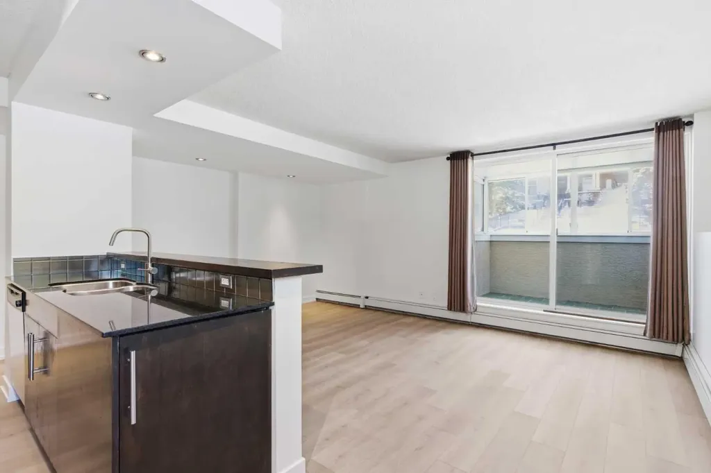 2220 16a Street SW Calgary AB T2T4K3