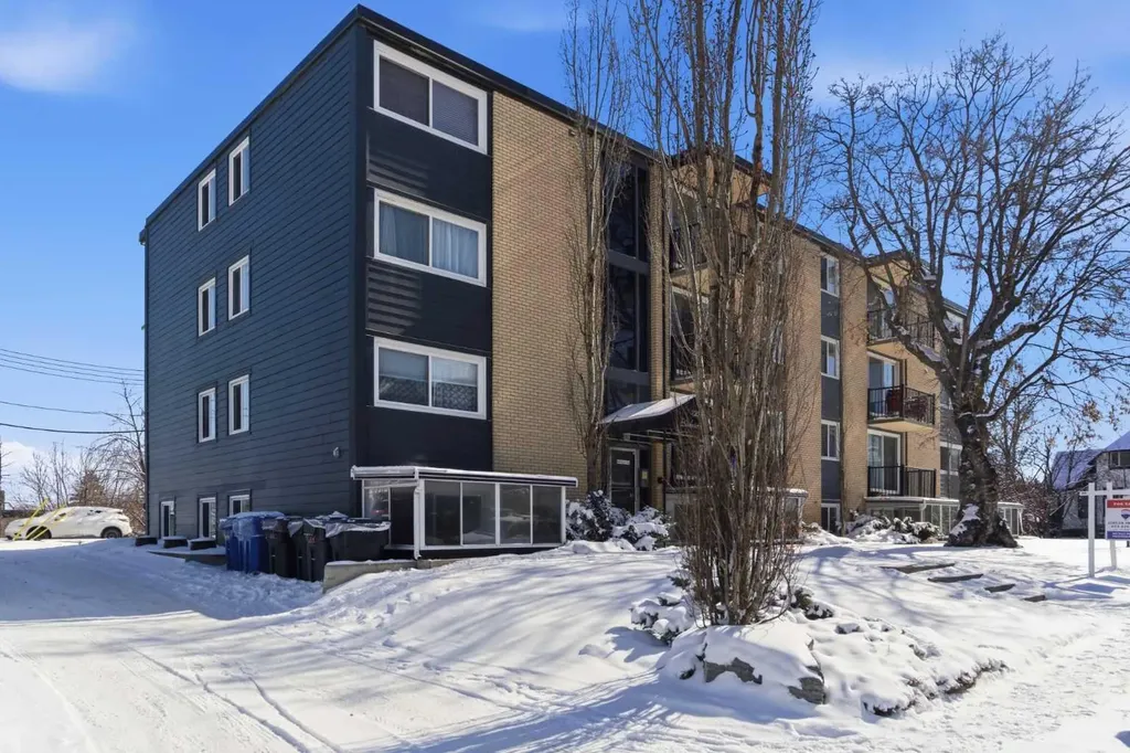 2220 16a Street SW Calgary AB T2T4K3