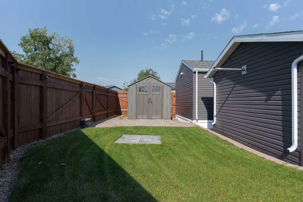 132 Grey Owl Place Fort Mcmurray AB T9H 2P1