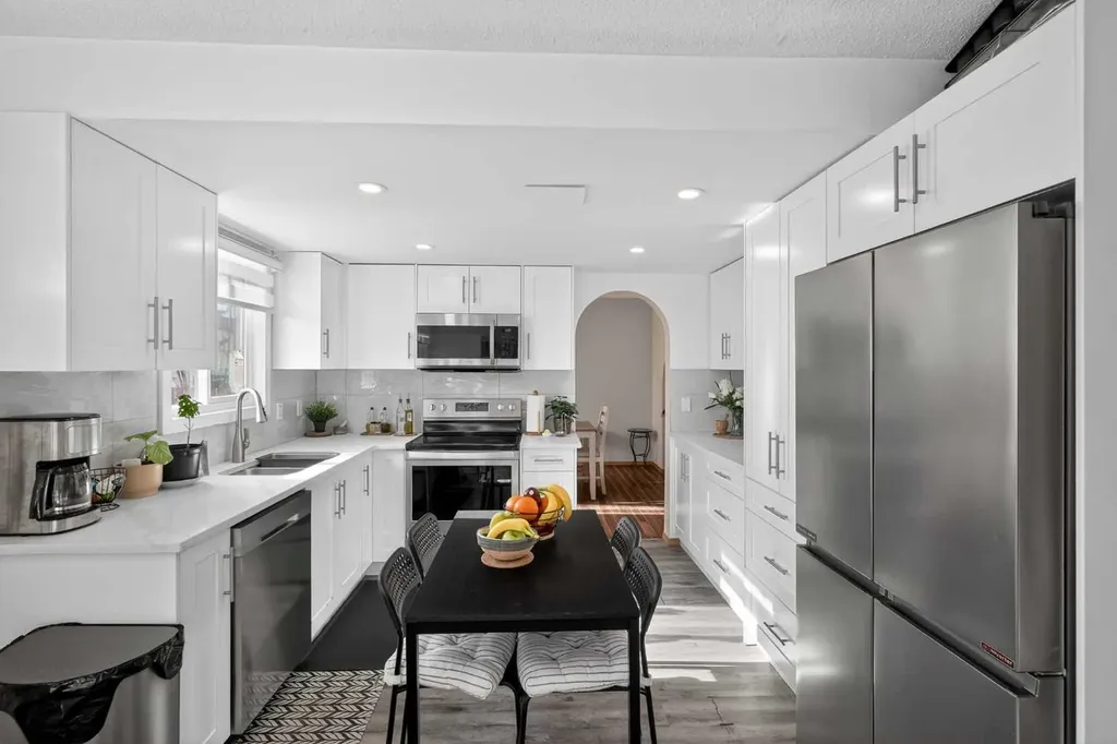 247 Templewood Road NE Calgary AB T1Y4B1