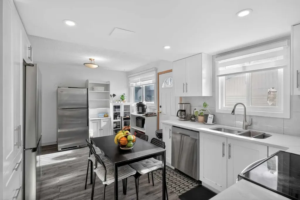 247 Templewood Road NE Calgary AB T1Y4B1
