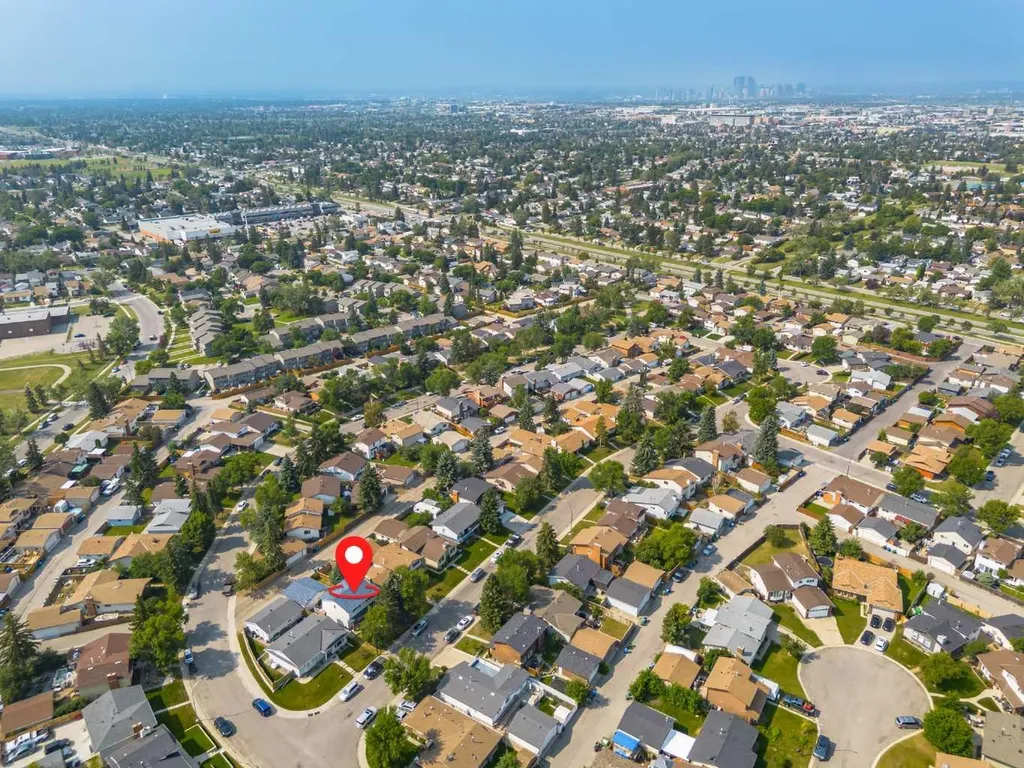 247 Templewood Road NE Calgary AB T1Y4B1