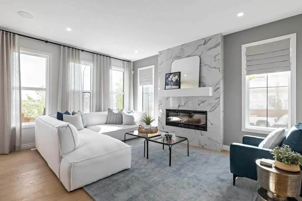 78 Heartwood Villas SE Calgary AB T3S 0R7
