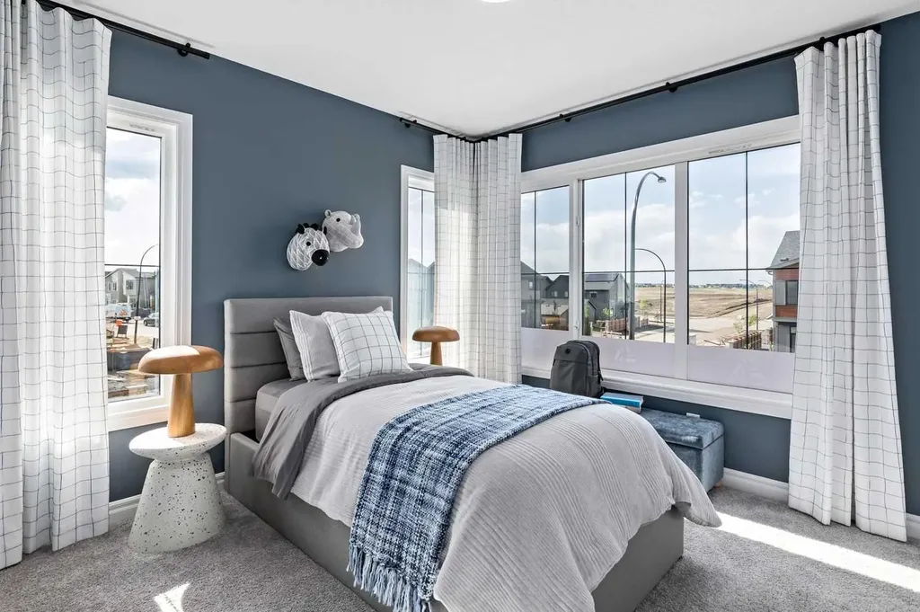 78 Heartwood Villas SE Calgary AB T3S 0R7