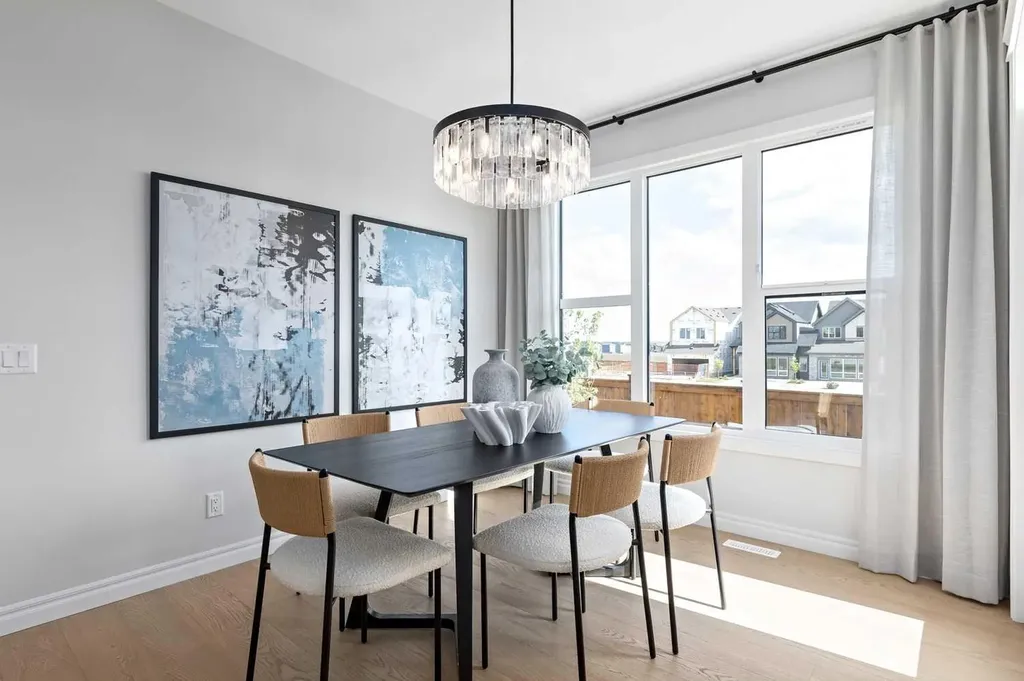 78 Heartwood Villas SE Calgary AB T3S 0R7