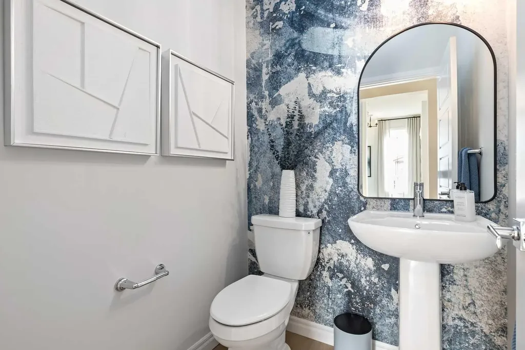 78 Heartwood Villas SE Calgary AB T3S 0R7