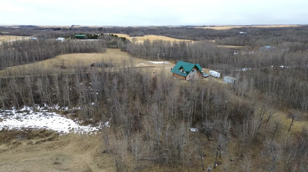36044 Rr 245 Rural Red Deer County AB T0M 1S0