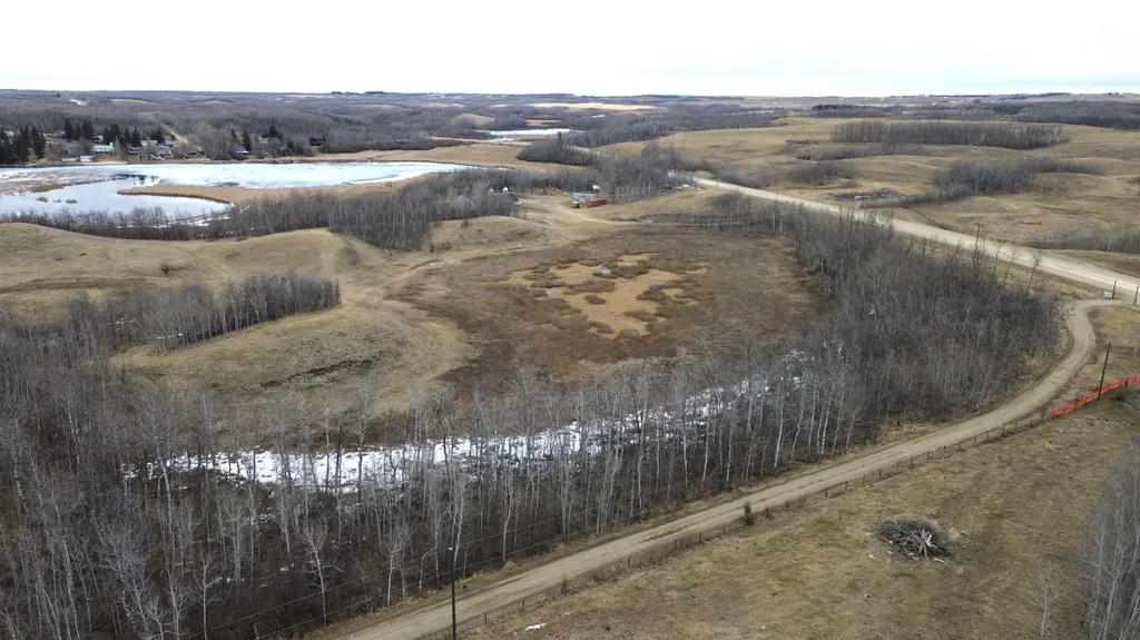 36044 Rr 245 Rural Red Deer County AB T0M 1S0